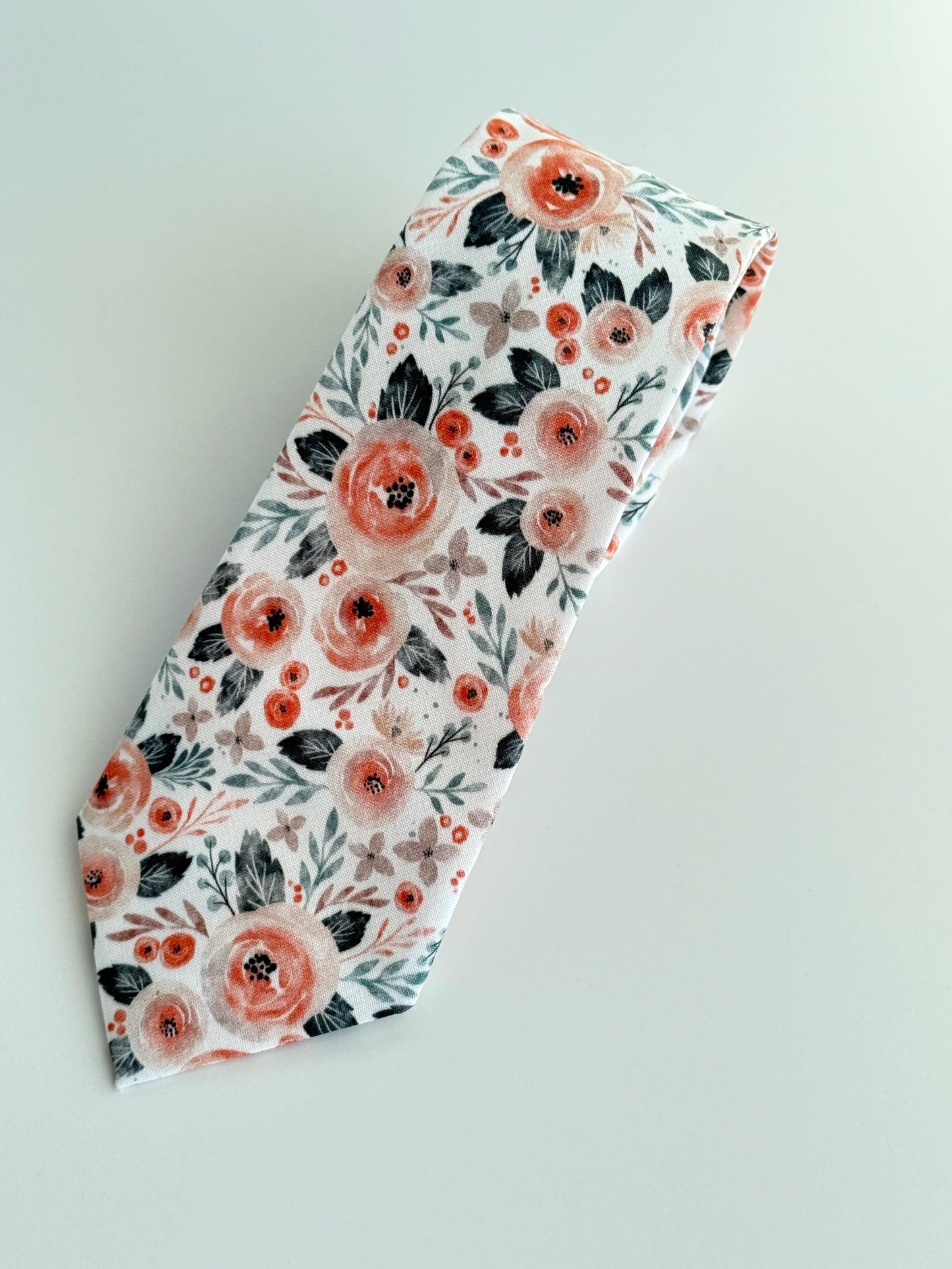 Peach floral men’s necktie, blush peach floral tie, bow tie, pocket square, wedding necktie, groomsmen necktie, spring rustic wedding