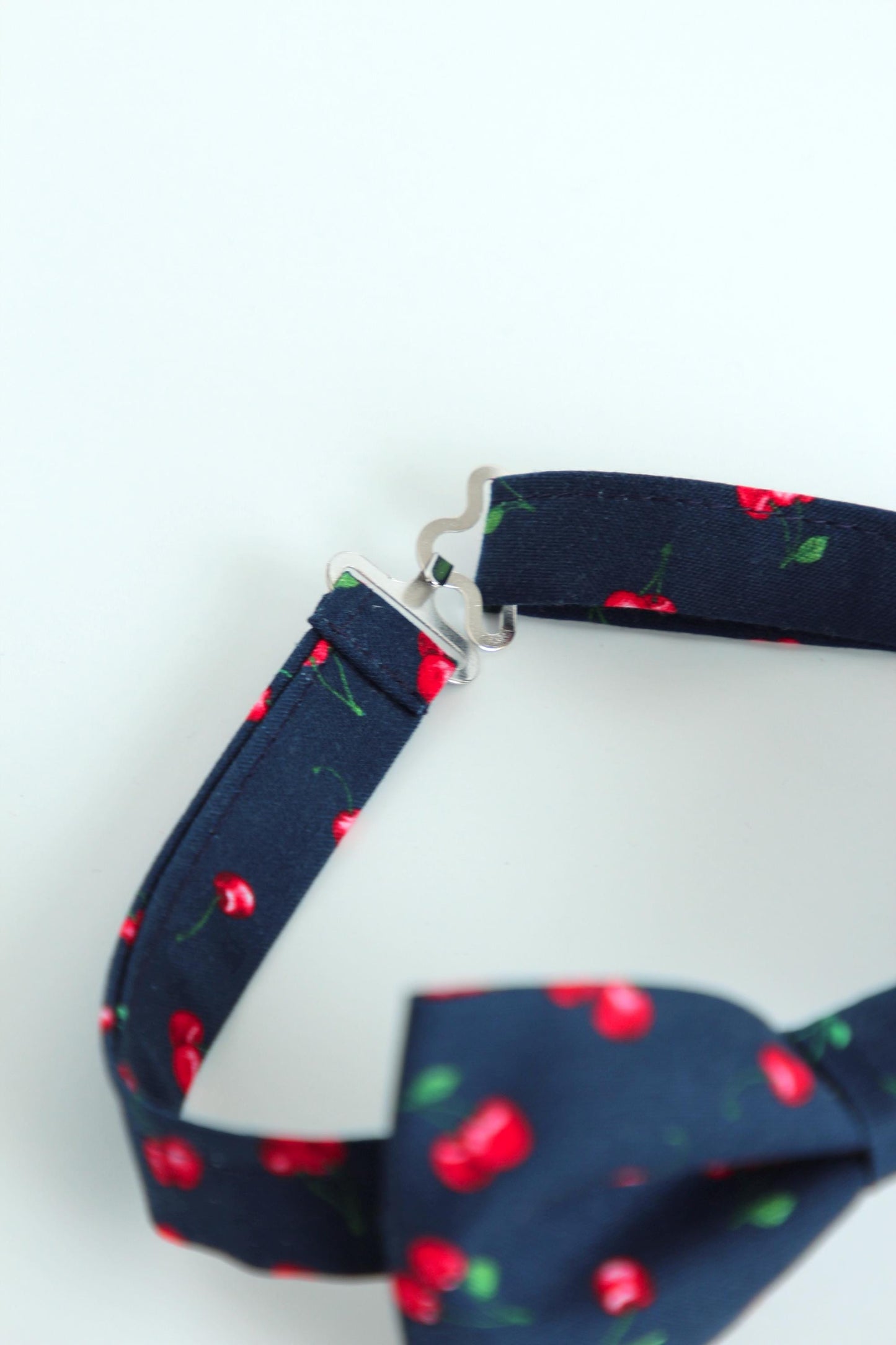 Navy blue with cherries bow tie for men and boys, cherry bow tie, gift for him, navy suspenders, fruit bow tie, kids bow tie, novelty bowtie