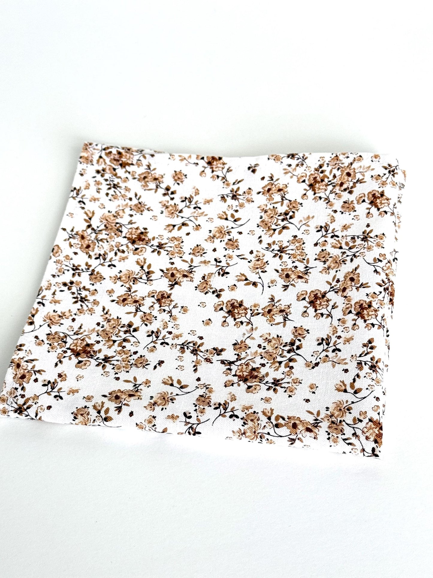 Brown floral tie for men, tan floral necktie, wedding tie for grooms, groomsmen skinny tie, floral regular tie, rustic wedding