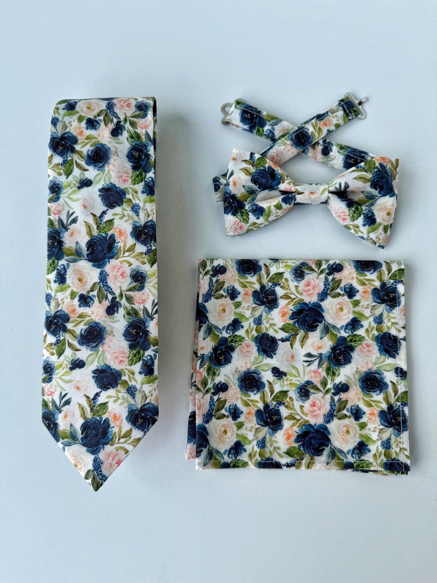 Navy blush floral necktie for men, wedding necktie, grooms groomsmen floral tie, navy flowers skinny tie, navy blush bow tie, pocket square