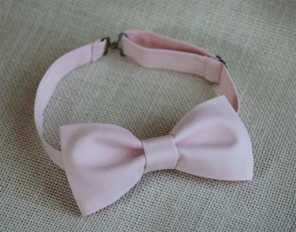 Light pink bow tie, mens bow tie,groomsmen bow tie, pale pink bow tie,pearl pink bow tie, wedding bow tie,ringboy bow tie,ring bearer bowtie