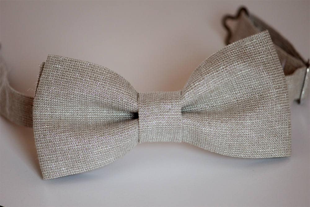 Gray linen bow tie, gray metalic linen mens bow tie, wedding bowtie, groomsmen bow tie, groom bow tie, fall bow tie, grey bow tie, sparkle