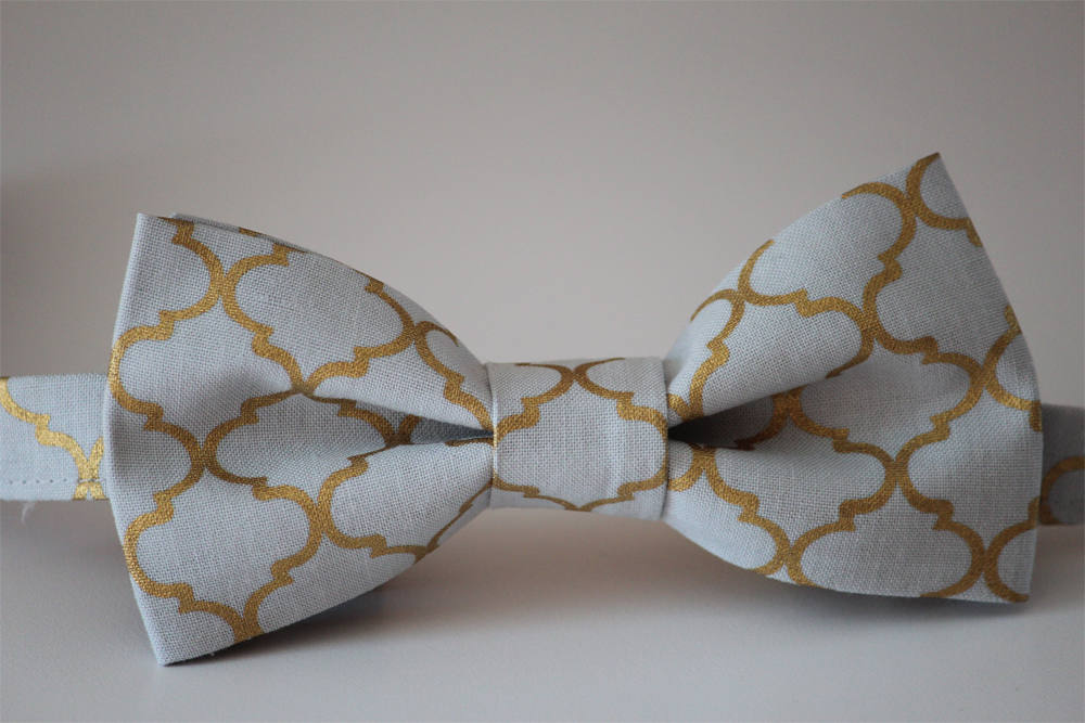 Grey golden bow tie, mens grey bow tie, wedding bow tie, groomsmen bow tie, gold bow tie, grey bow tie, ring boy bow tie, ring bearer bowtie
