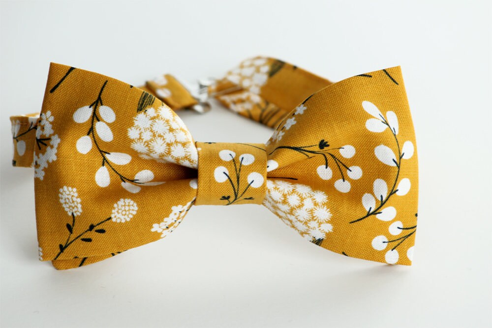 Mustard floral bow tie, fall family shoot bow tie, mens bow tie, boys bow tie, yellow bow tie, kids bow tie, wedding bowtie, ringboy bow tie
