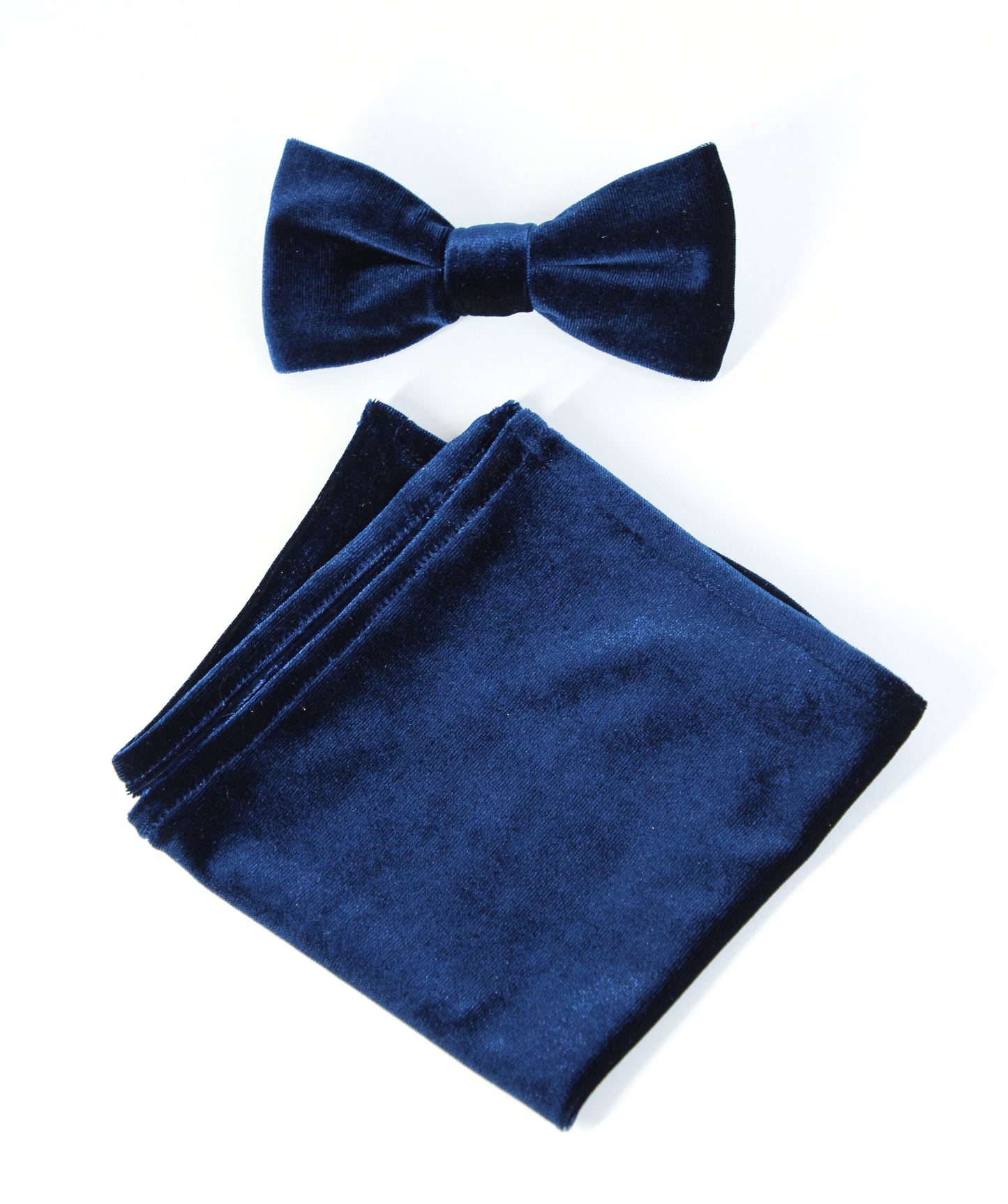 Navy blue velvet bow tie, navy mens bowtie, wedding blue bow tie, gift for him, grooms groomsmen navy bow tie, ring bearer boys bow tie