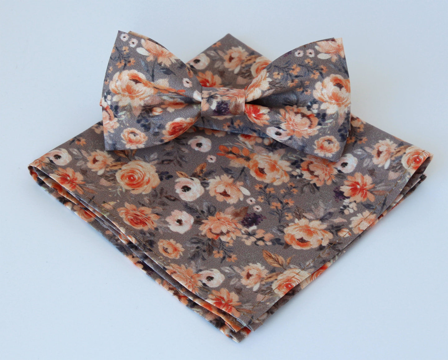 Grey peach neck tie, mens bow tie, pocket square, wedding gray blush floral bowtie, grooms groomsmen, ring boy bow tie with flowers, autumn