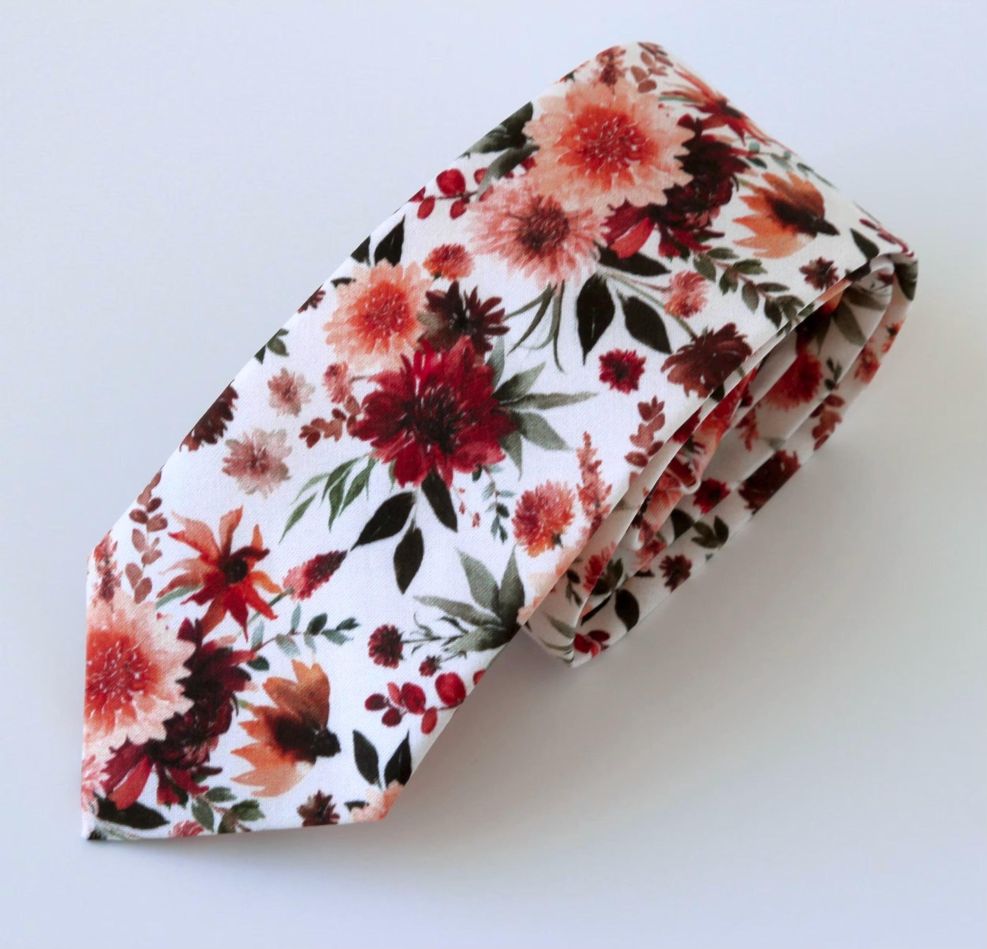 Burgundy floral autumn necktie, burnt orange floral tie for men and boys, wine floral necktie, autumn floral necktie, fall wedding, grooms