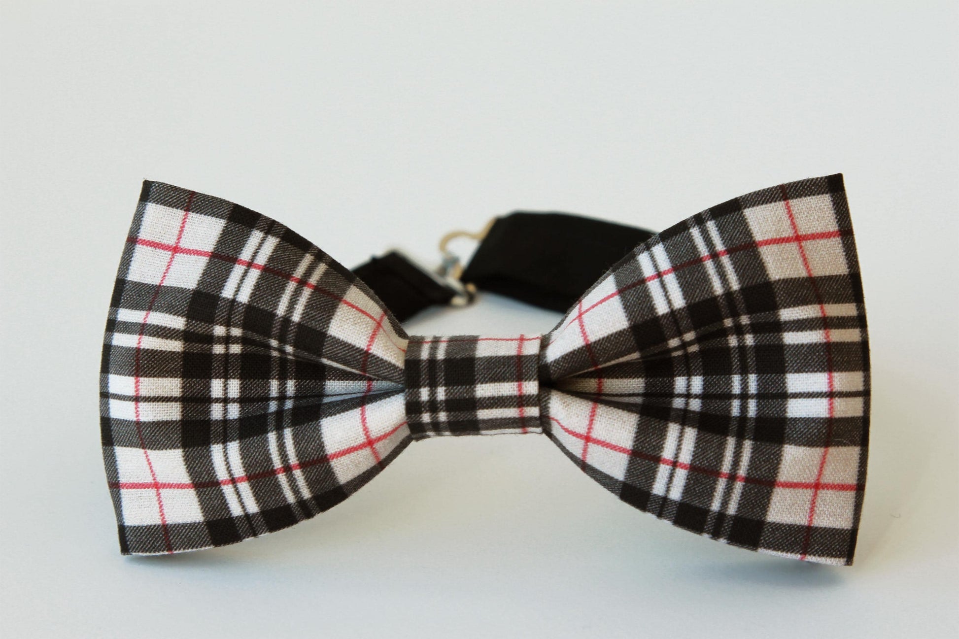 Plaid bow tie for men, boys plaid bow tie, light tan black plaid bowtie, plaid bow tie, autumn plaid men's bow tie, tan red black bow tie