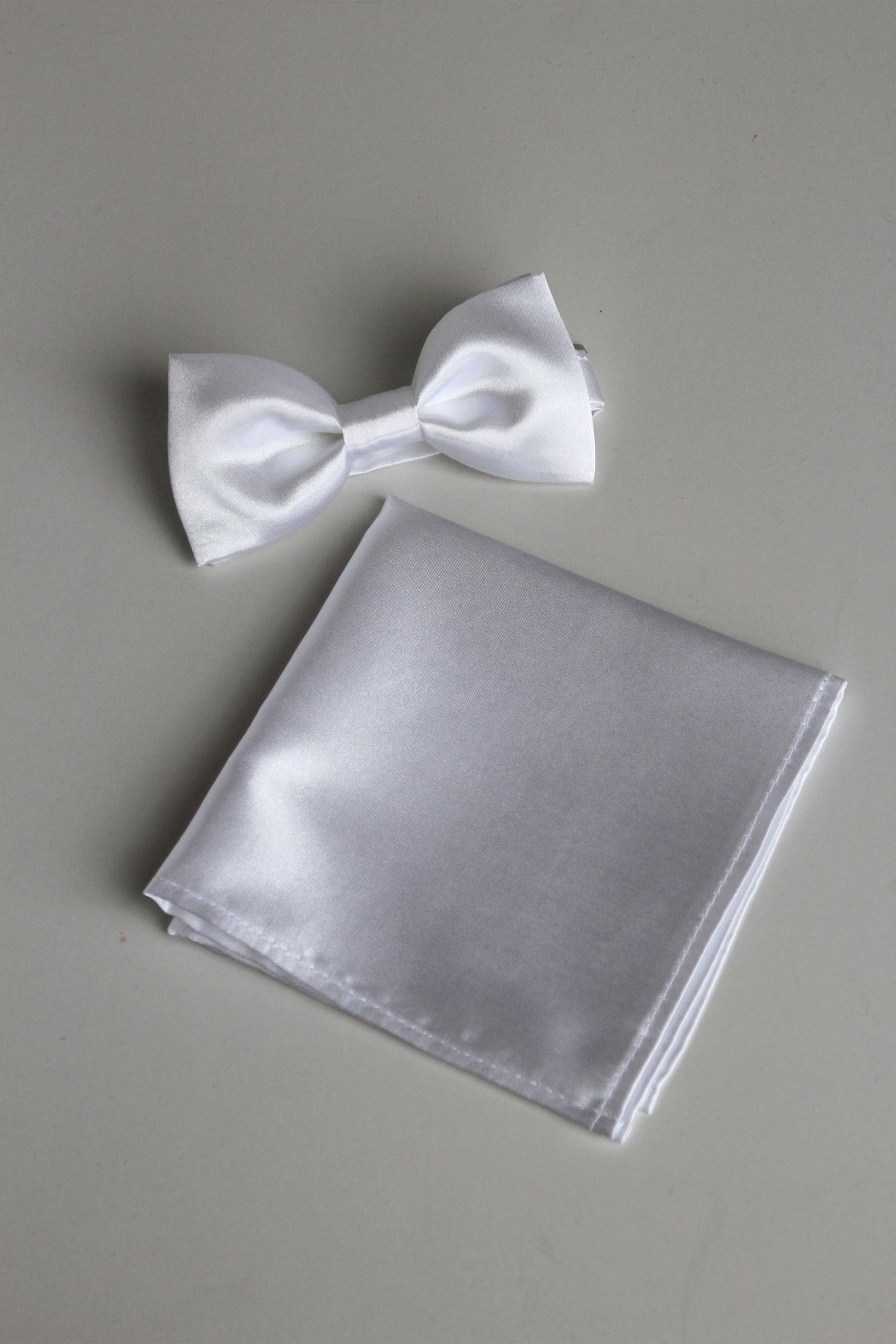 White satin bow tie, pocket square, pure white bowtie for men and boys, white silky wedding bow tie, grooms groomsmen ring bearer white tie