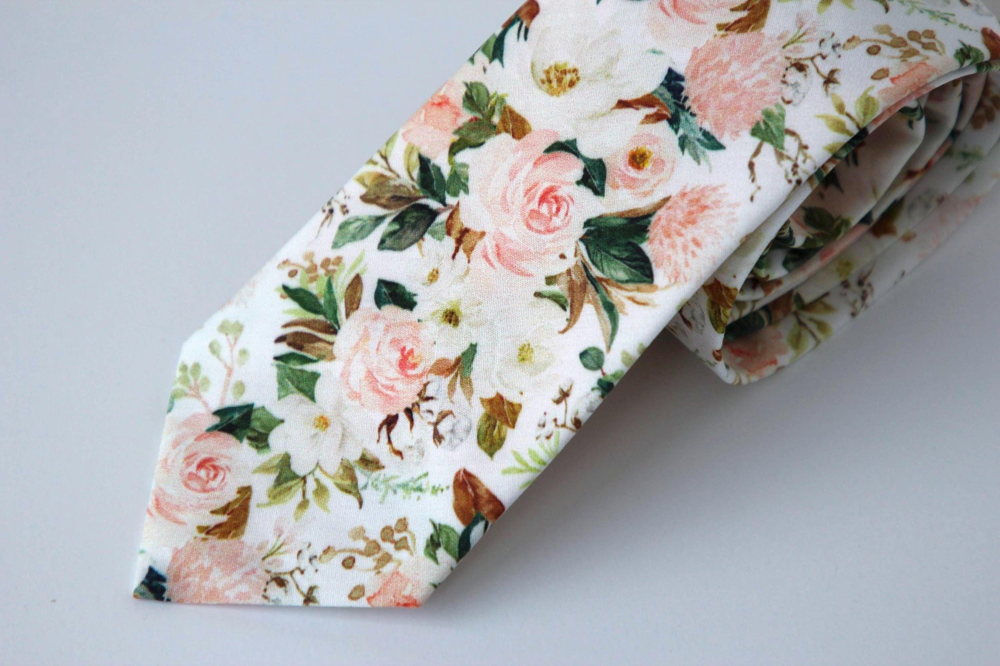 Blush floral men’s necktie, wedding floral tie, blush and green skinny tie