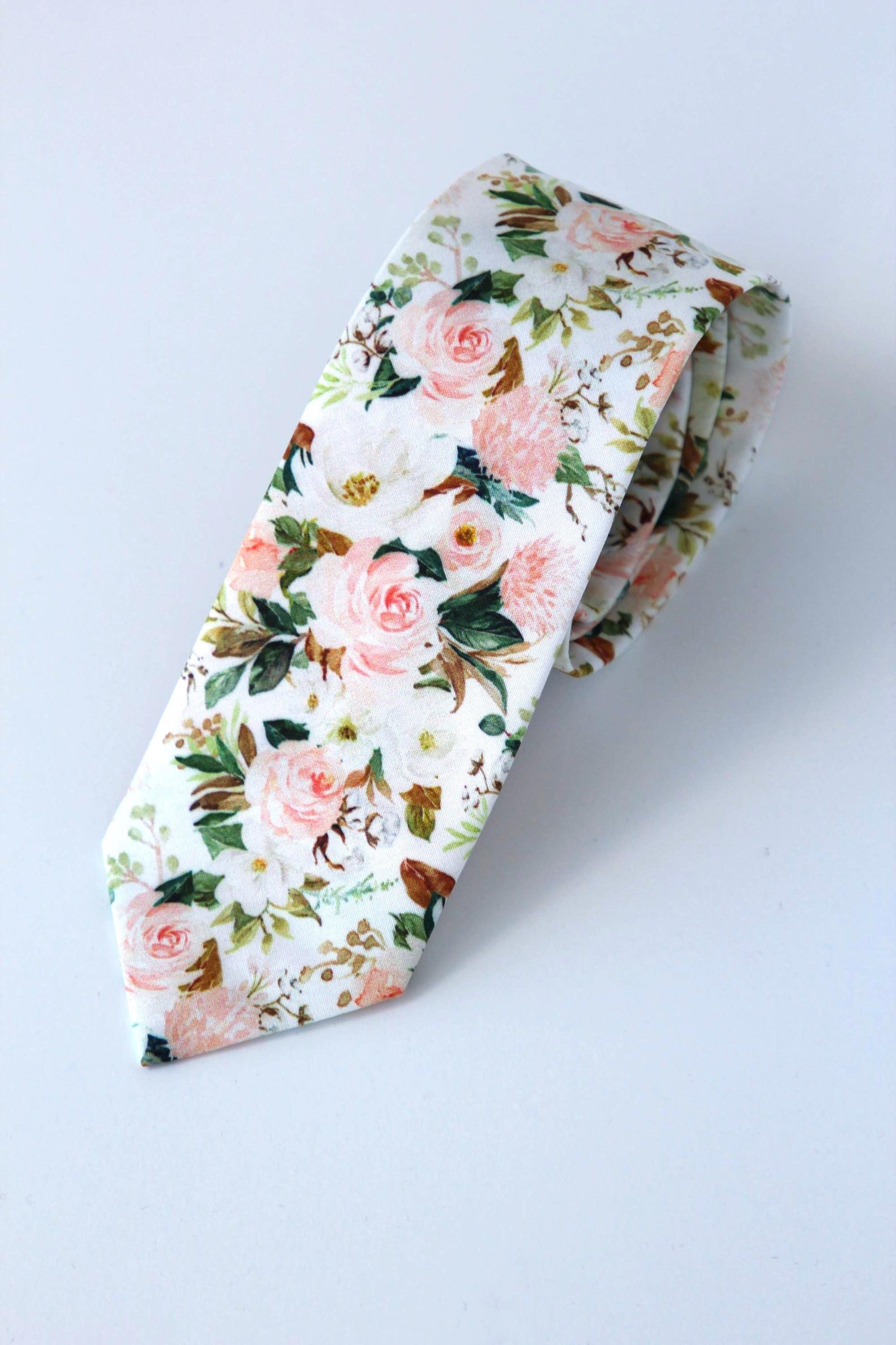 Blush floral men’s necktie, wedding floral tie, blush and green skinny tie
