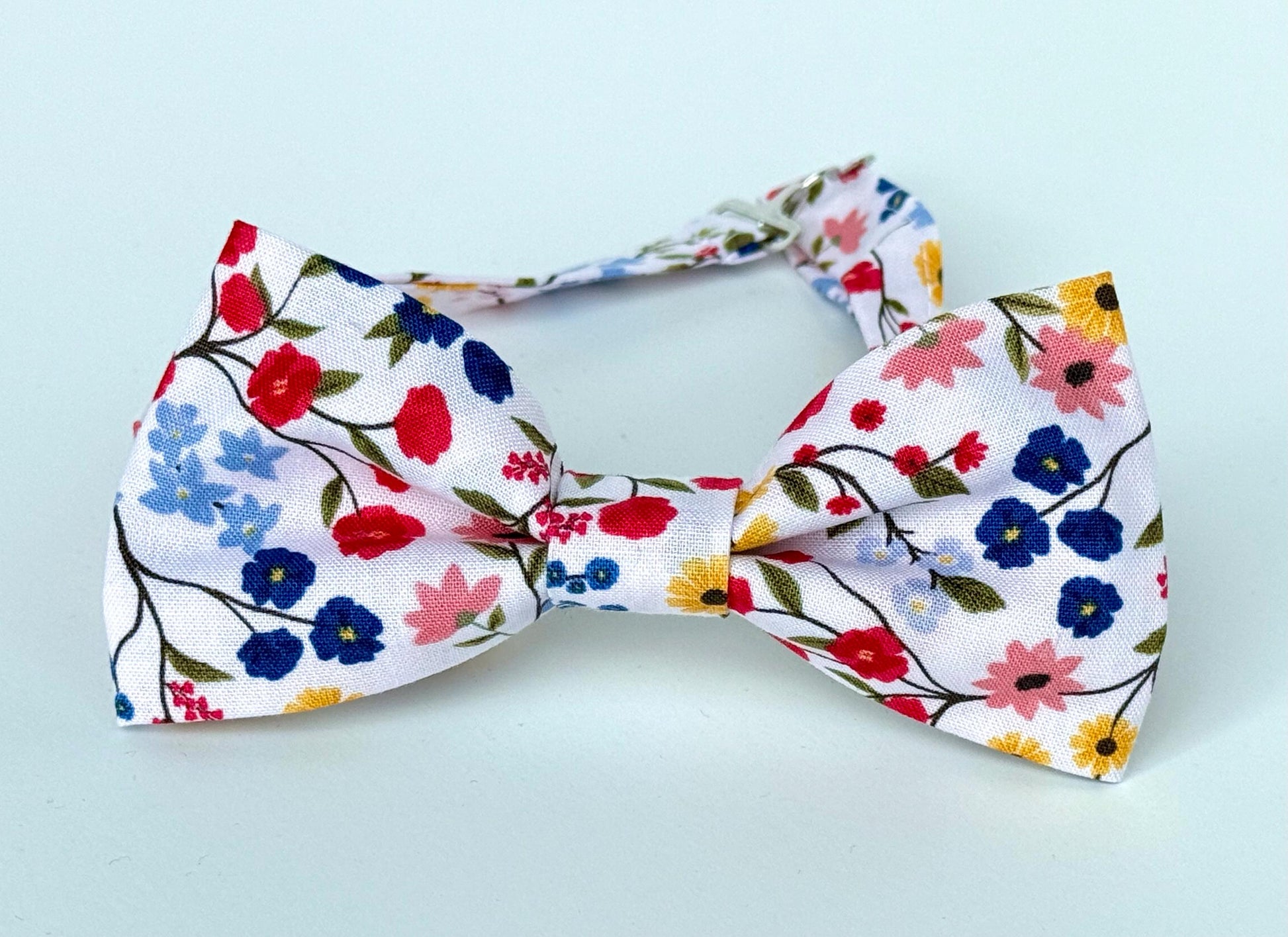 Red blue floral necktie for men and boys, wedding floral tie, skinny tie, blue flowers tie and pocket square