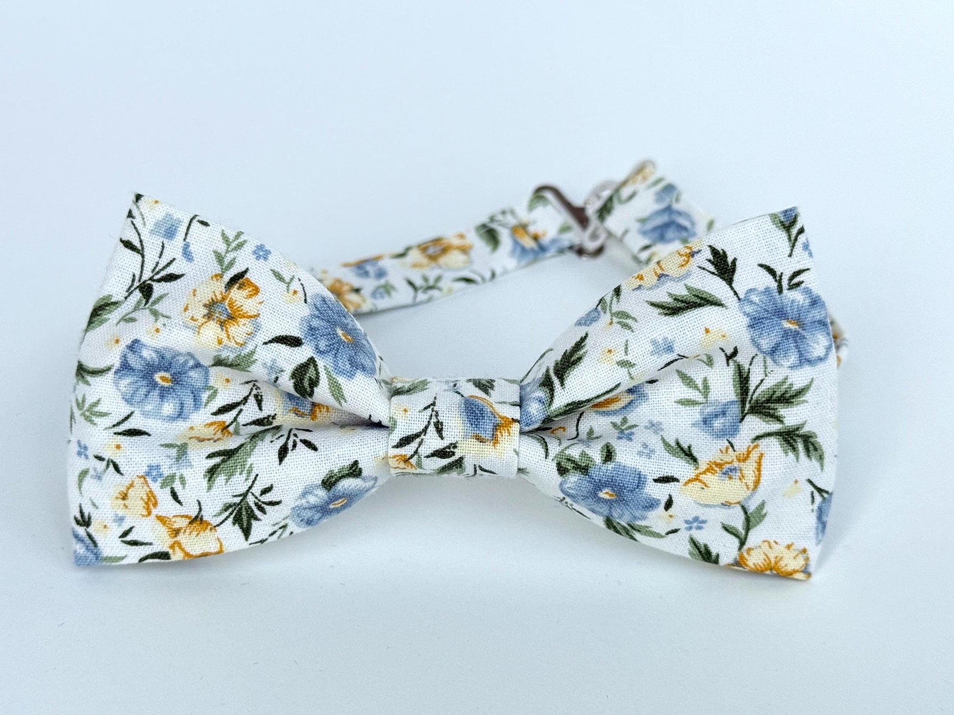 Men’s blue yellow floral necktie, skinny tie, summer wedding, blue flowers bow tie for men and boys, wildflowers necktie