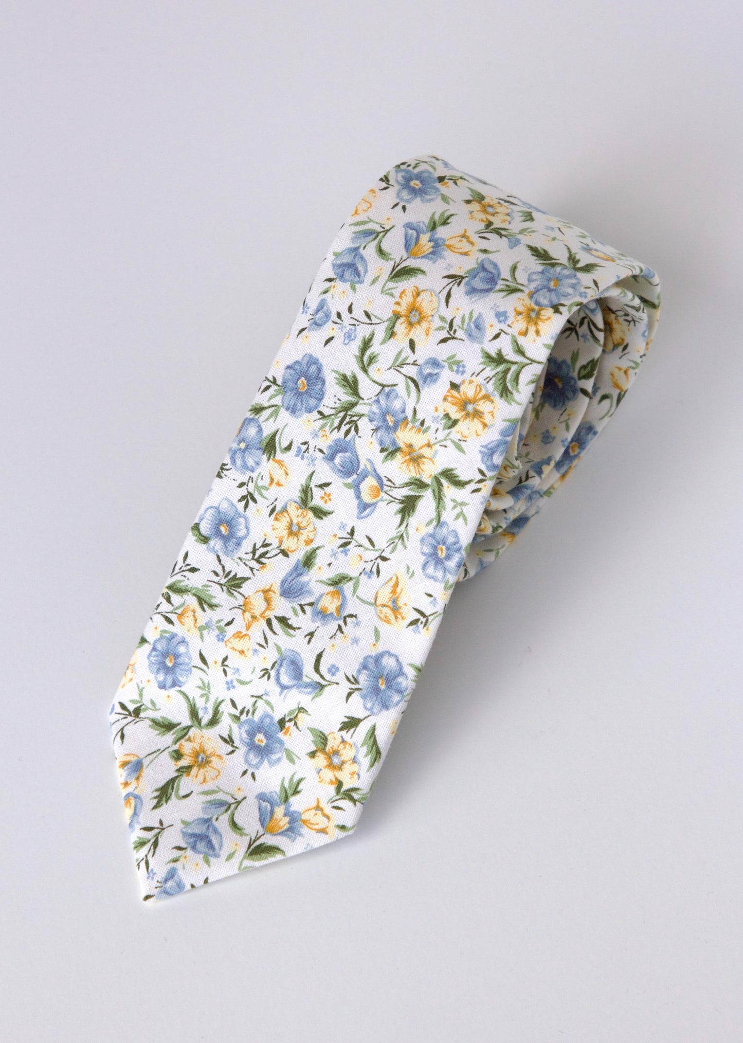 Men’s blue yellow floral necktie, skinny tie, summer wedding, blue flowers bow tie for men and boys, wildflowers necktie