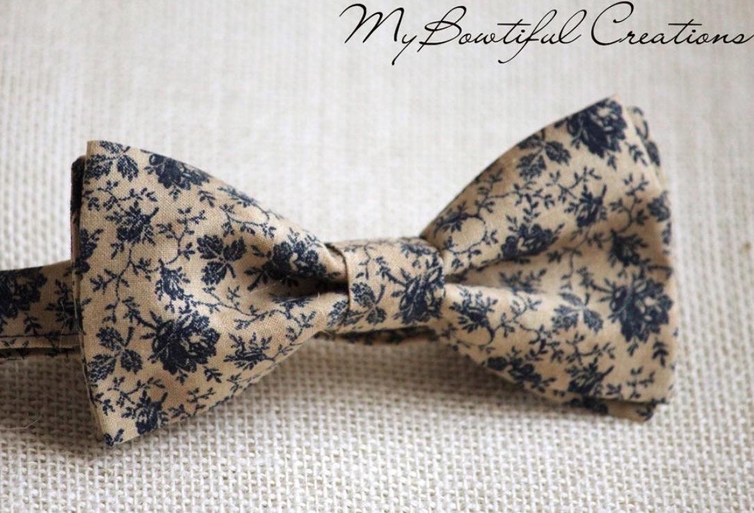 Navy Blue Floral Necktie, Tan Wedding Tie for Groom, Vintage Botanical Tie, Rustic Wedding Men’s Tie, Fall Wedding Accessory