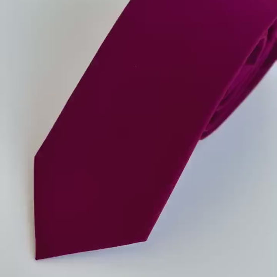Wine necktie, burgundy long tie, Cabernet wedding tie, merlot skinny tie, grooms groomsmen necktie, wine pocket square, gift for him