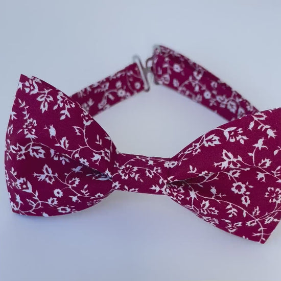 Burgundy floral bow tie for men and boys, brown suspenders, wine suspenders, wedding outfit, groomsmen wine bow tie, merlot bowtie, ringboy