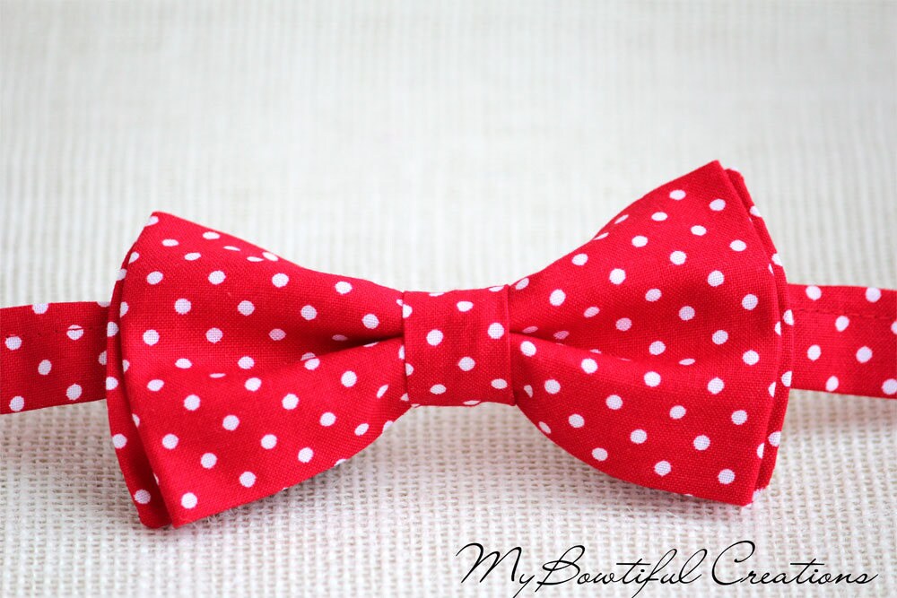 Red polka dot bow tie, boys bow tie, red polka dot bowtie for boy, baby boy bow tie, pre-tied bow tie, kids bow ties