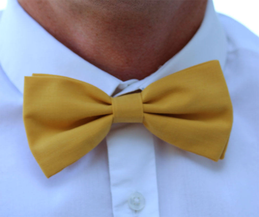 Mustard bow tie, boys bow tie, mens bow tie, wedding bow tie, pre-tied bow tie, ring bearer bow tie, groom bow tie, groomsmen bow tie