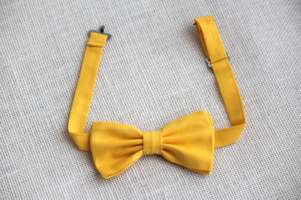 Yellow bow tie, bow tie fow men, bow tie for boys, baby boy bowite, summer bow tie, wedding yellow