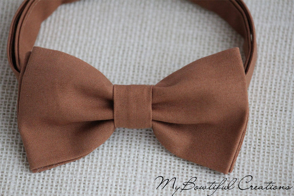 Brown bowtie, Hazelnut brown bow tie, mens bow tie, boys bow tie, pre-tied bow tie, brown wedding, groom bow tie