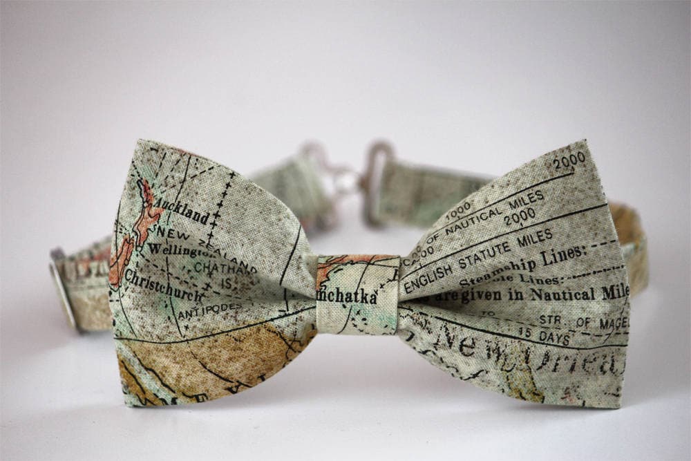 Map bow tie, mens bow tie, world map bowtie, gift for him, gift for traveler, geography bow tie, tan bow tie, globe bow tie, teacher bow tie