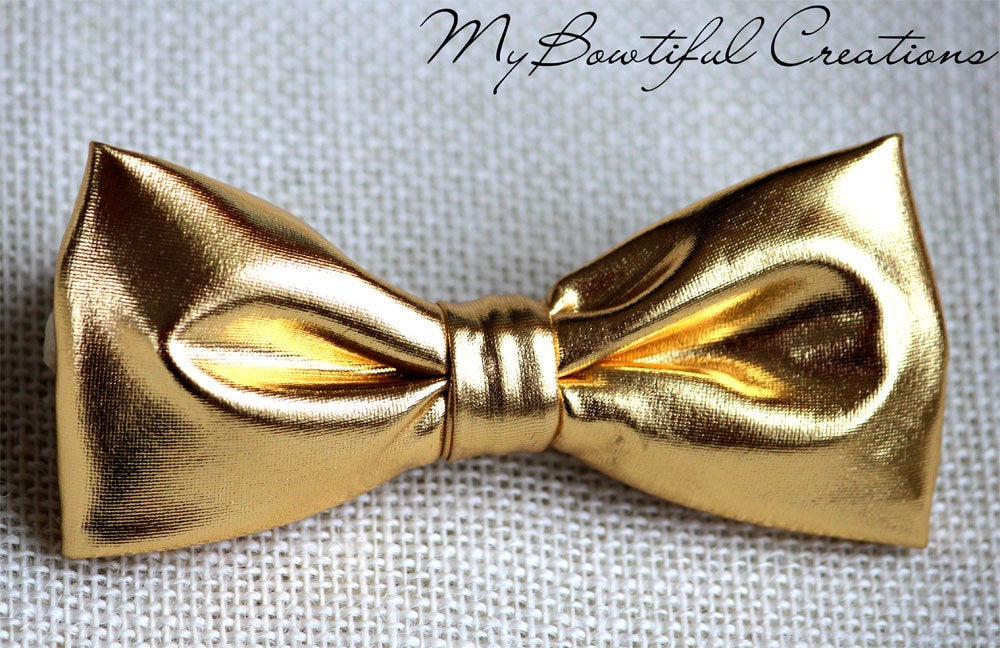 Gold bow tie, golden metalic bow tie, wedding bow tie, groomsmen bow tie, ring boy bow tie, ring bearer bow tie