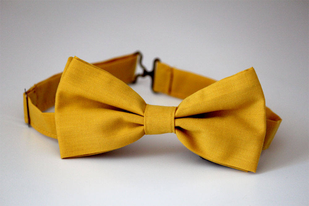 Mustard bow tie, boys bow tie, mens bow tie, wedding bow tie, pre-tied bow tie, ring bearer bow tie, groom bow tie, groomsmen bow tie