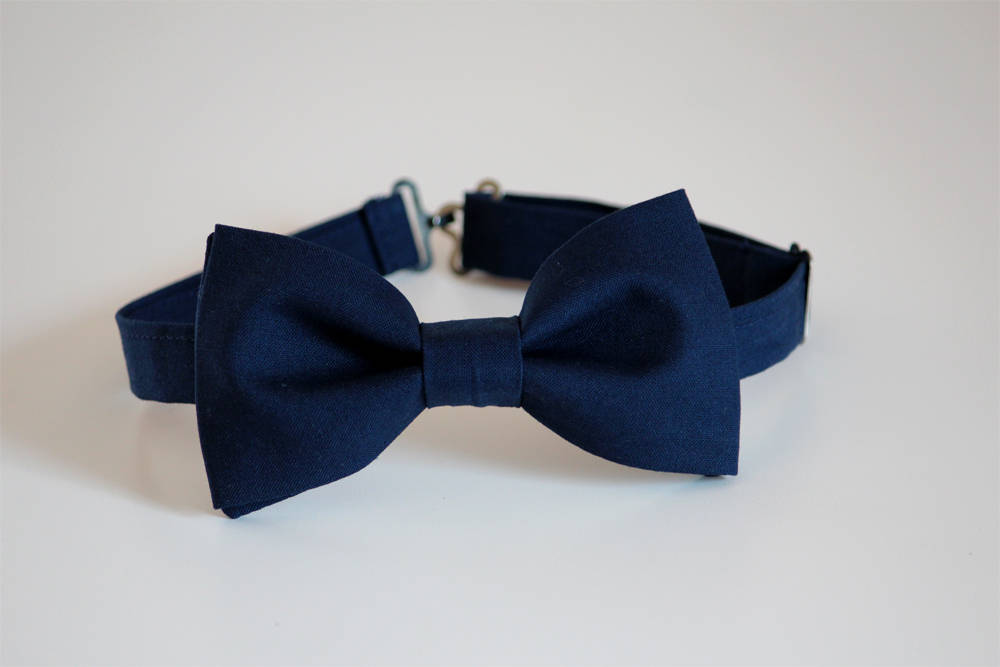 Navy blue bow tie, mens bow tie, wedding bow tie, groomsmen bow tie, gift for him, photoshoot bow tie, blue bow tie, ring bearer bowtie