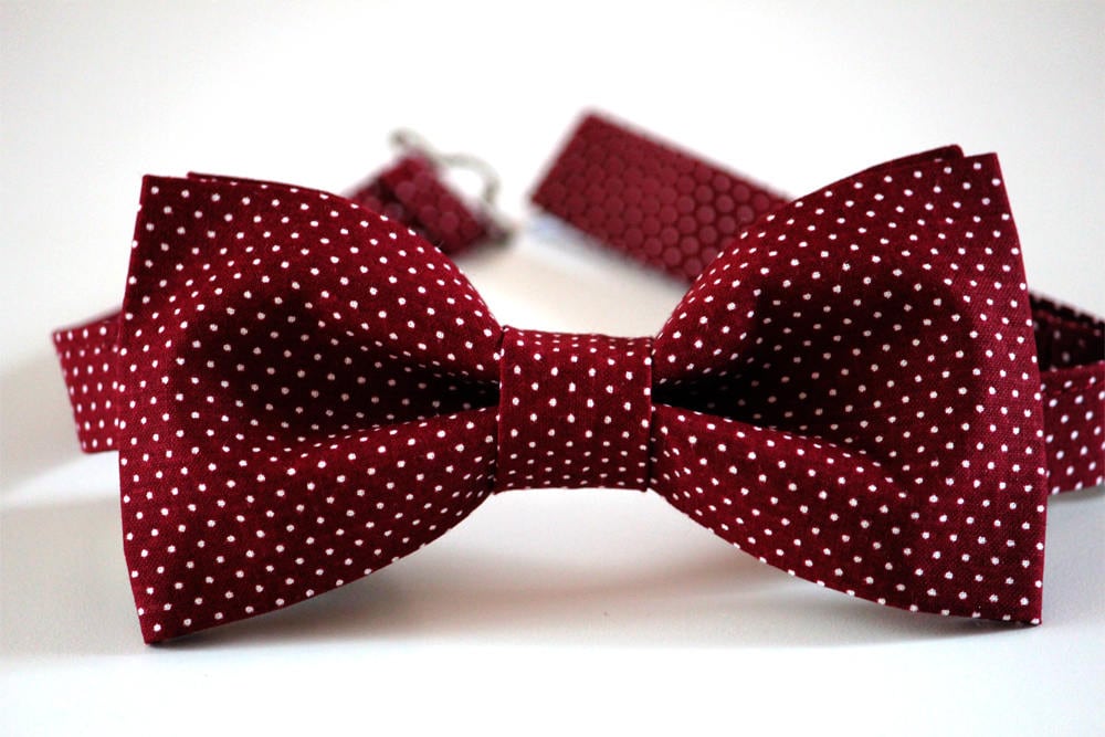 Burgundy bow tie, men's bow tie, wedding bow tie, maroon pin dots bow tie, boys bow tie, wine bow tie, groomsmen bow tie, ringbearer bow tie