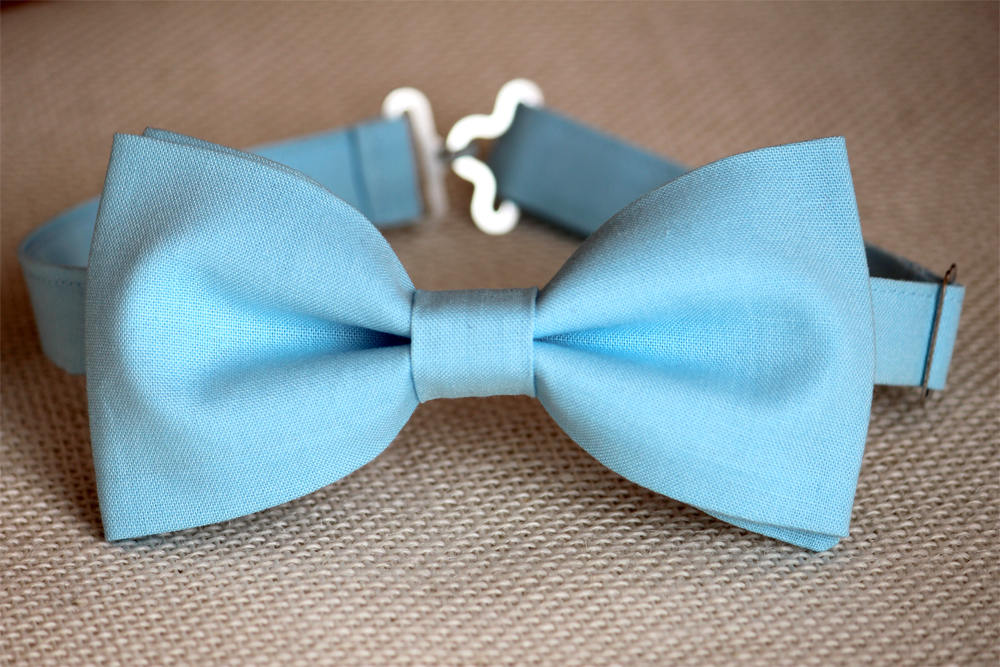 Blue bow tie, men's wedding bow tie, ring bearer bow tie, groom bowtie, groomsmen bow tie, boys bow tie, kids bow tie, blue pocket square