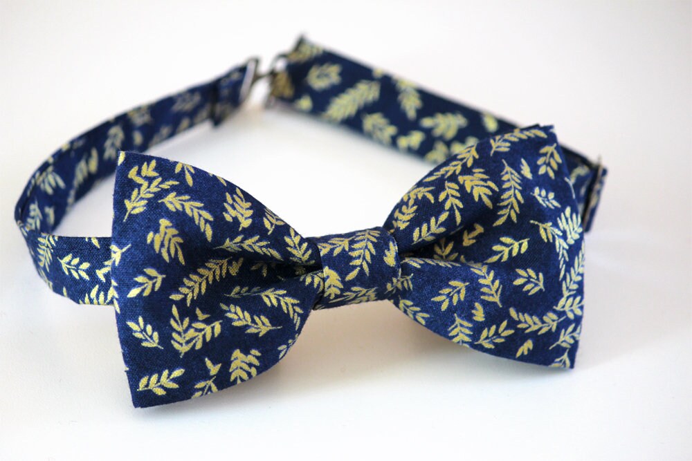 Navy blue and golden floral bow tie, navy floral bow tie, golden floral bow tie, wedding bow tie, ring bearer bow tie, groomsmen bow tie