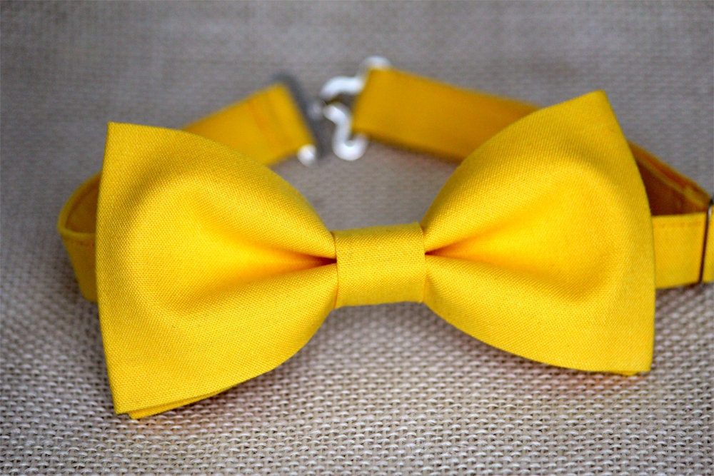 Yellow bow tie, pocket square, boys bow tie, summer bow tie, mens bowtie, groomsmen bow tie, yellow kids bow tie, sunshine yellow bow tie