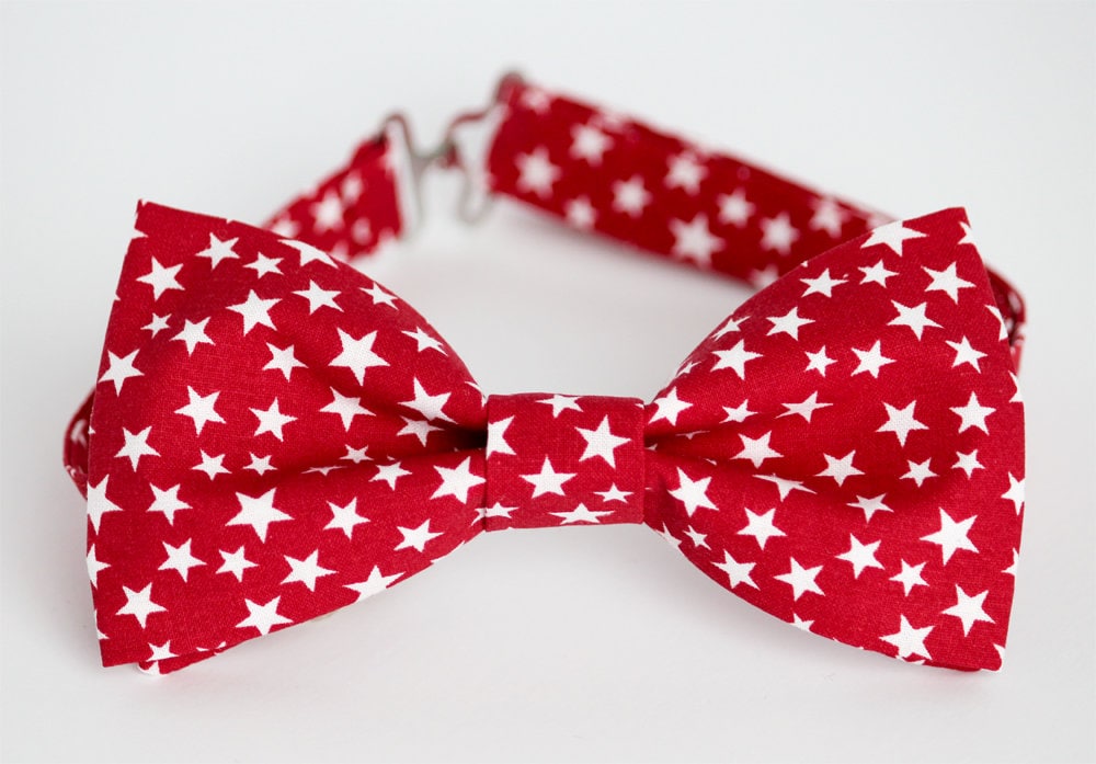 Stars bow tie, red and white bow tie, patriotic bow tie, boys bow tie, mens bow tie, red & white star bow tie, pre-tied bow tie