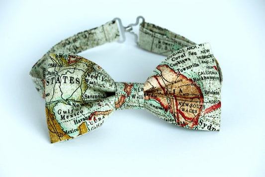 Map bow tie, mens bow tie, world map bowtie, gift for him, gift for traveler, geography bow tie, tan bow tie, globe bow tie, teacher bow tie