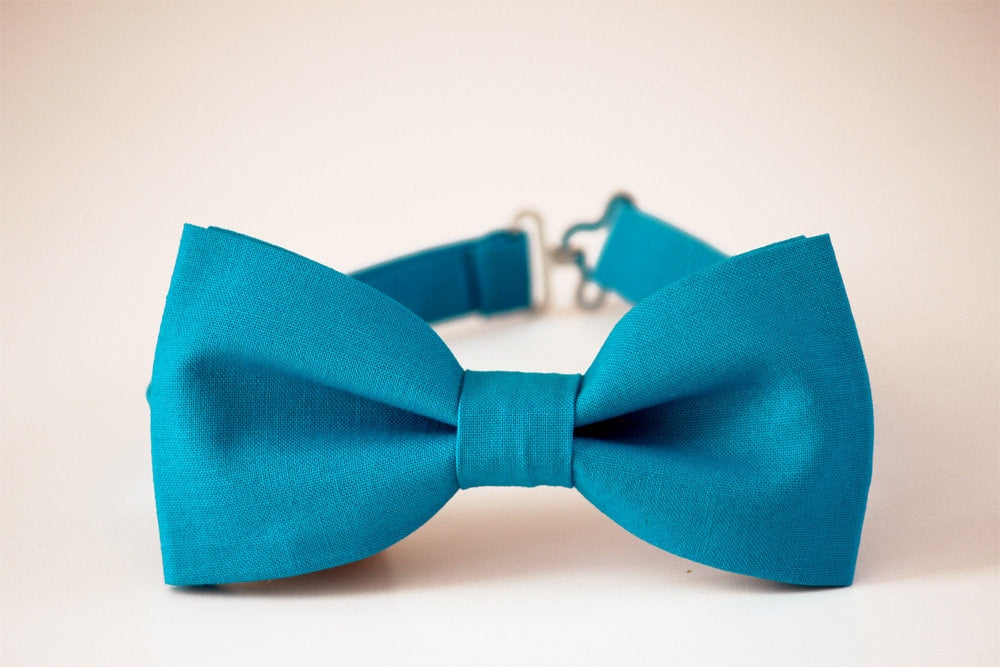 Turquoise bow tie, teal blue bow tie, mens bow tie, kids bow tie, groomsmen bow tie, groom bow tie, wedding bow tie, ring bearer bowtie