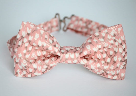 Blush floral bow tie, men's wedding bow tie, grooms bowtie, pink floral bow tie, ringboy, ringbearer bow tie, blush metallic flowers bow tie