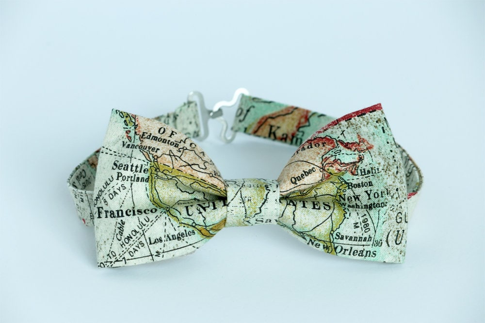 Map bow tie, mens bow tie, world map bowtie, gift for him, gift for traveler, geography bow tie, tan bow tie, globe bow tie, teacher bow tie