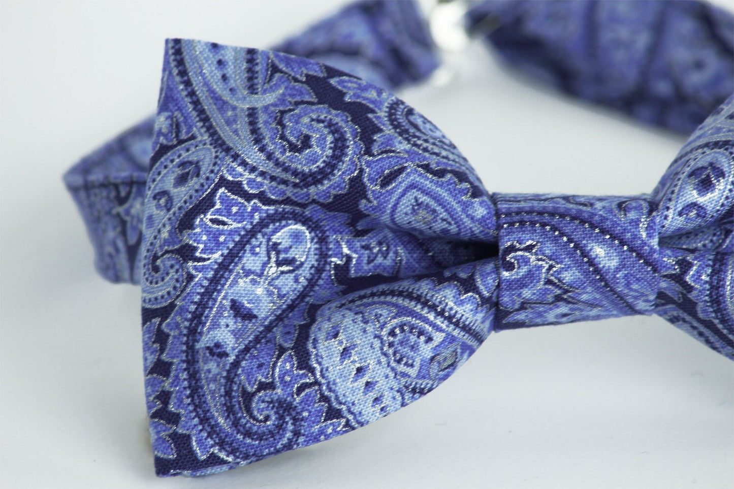 Blue paisley bow tie, men wedding bow tie, boys bow tie, prom bow tie, grooms, groomsmen, ringboy, blue silver bow tie, blue metallic silver