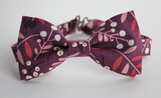 Plum floral bow tie, Dusty pruple floral bow tie, mens bow tie, wedding bow tie, boys floral bowtie, ringboy, ringbearer,byzntine,dark mauve