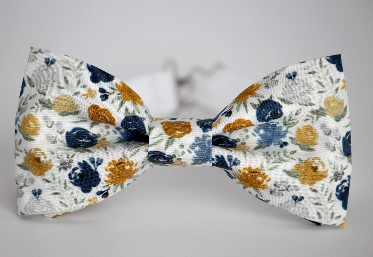 Blue gold floral bow tie, Navy mustard floral mens bow tie, yellow blue boys bow tie, flowers bow tie, wedding bow tie, fall bowtie