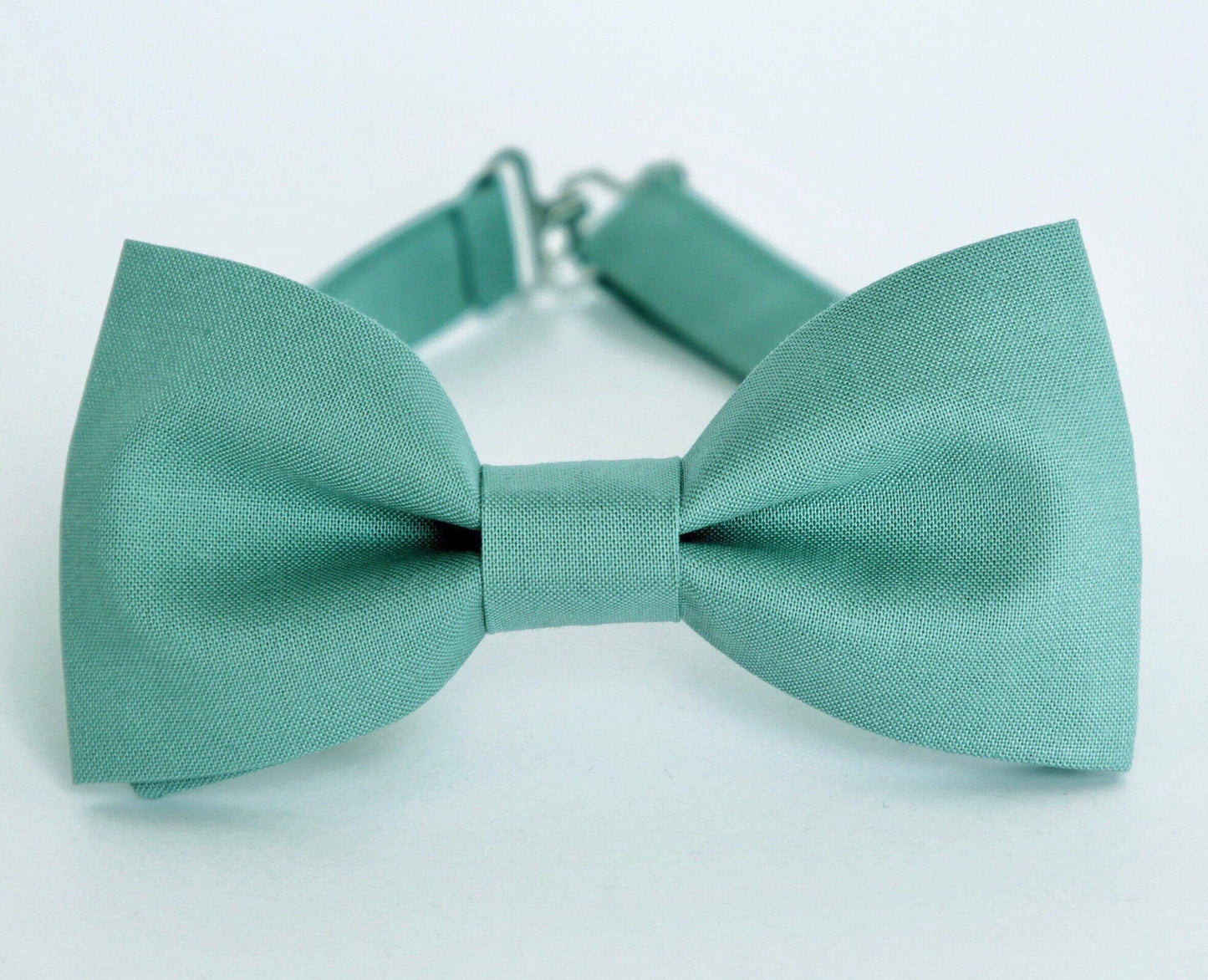 Sage bow tie, mens sage green bow tie, sage wedding bow tie, grooms bow tie, boys kids bowtie, green pocket square, rustic wedding