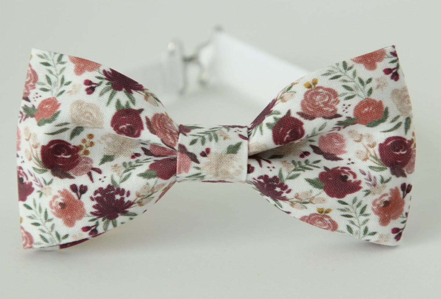 Burgundy flowers bow tie, burgundy floral bow tie, mens wedding bow tie, mauve floral bow tie, kids boys bow tie, ringboy bowtie,ring bearer