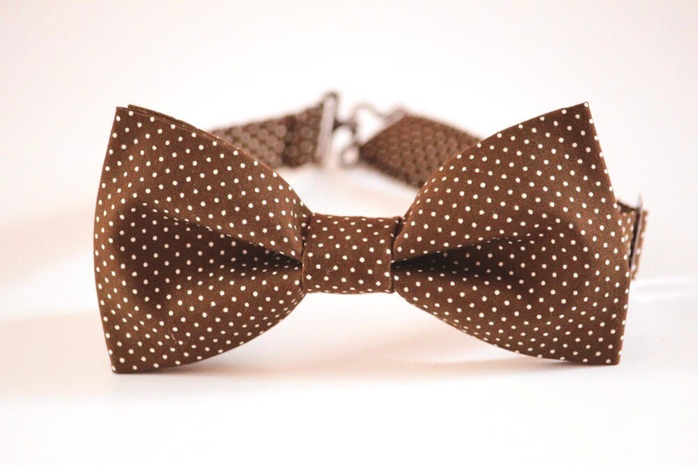 Brown bow tie, men's brown white pin dots bow tie, wedding bow tie, groomsmen bow tie, ringboy bow tie, pageboy outfit, dark brown bow tie