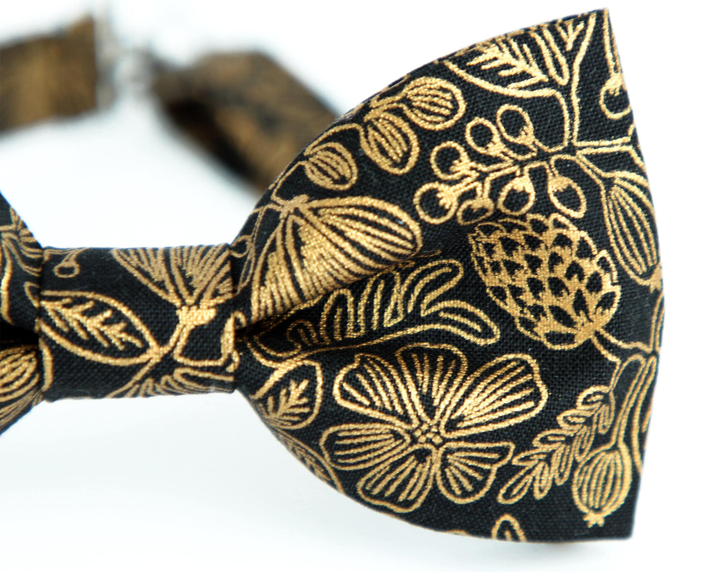 Black metallic gold floral mens bow tie, black and gold bow tie, wedding bowtie, grooms groomsmen floral tie, gift for him, boho rustic bow