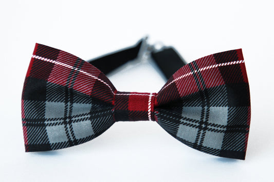 Plaid bow tie, red black grey plaid bowtie, Christmas plaid bow tie, mens boys kids bow tie, holiday outfit bow tie, photo shoot bow tie