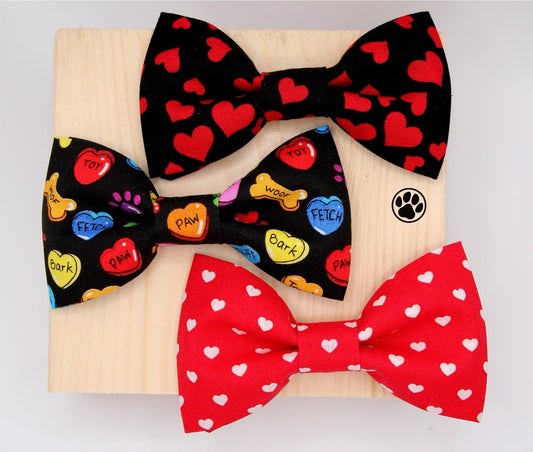 Valentine's day dog bow ties set, cat bow tie, hearts dog bow tie, dog lover gift, puppy bow tie, gift for dog